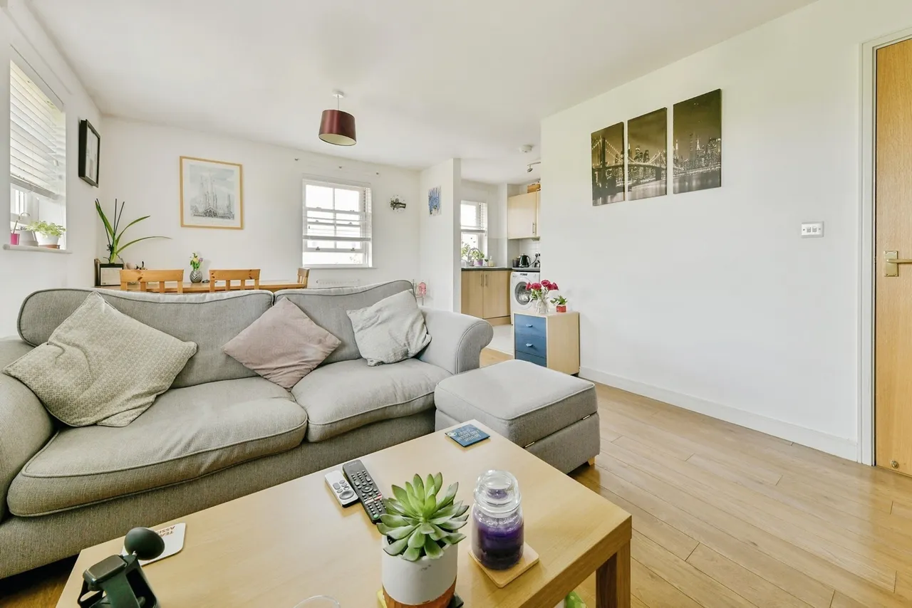 North Road, Hertford, Hertfordshire, SG14, photo 3