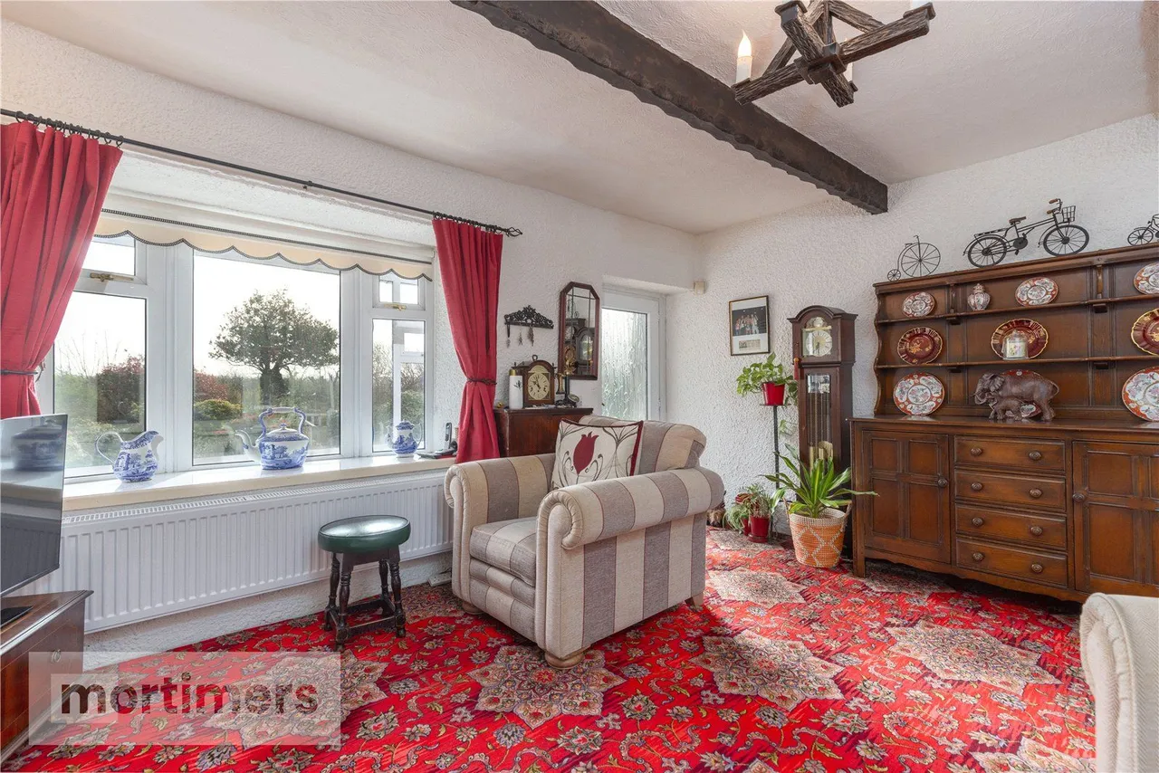 Moss Lane, Blackburn, BB1, photo 8
