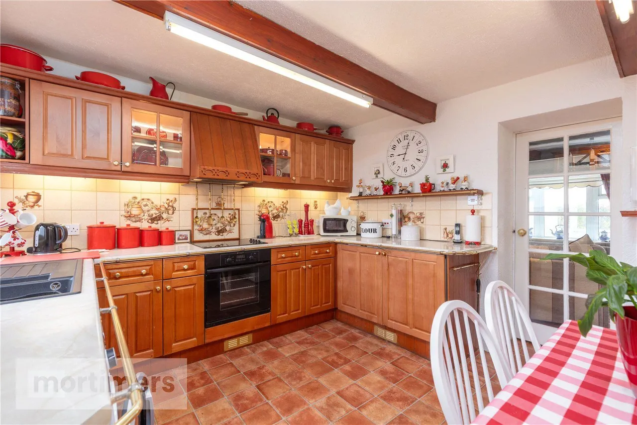 Moss Lane, Blackburn, BB1, photo 5