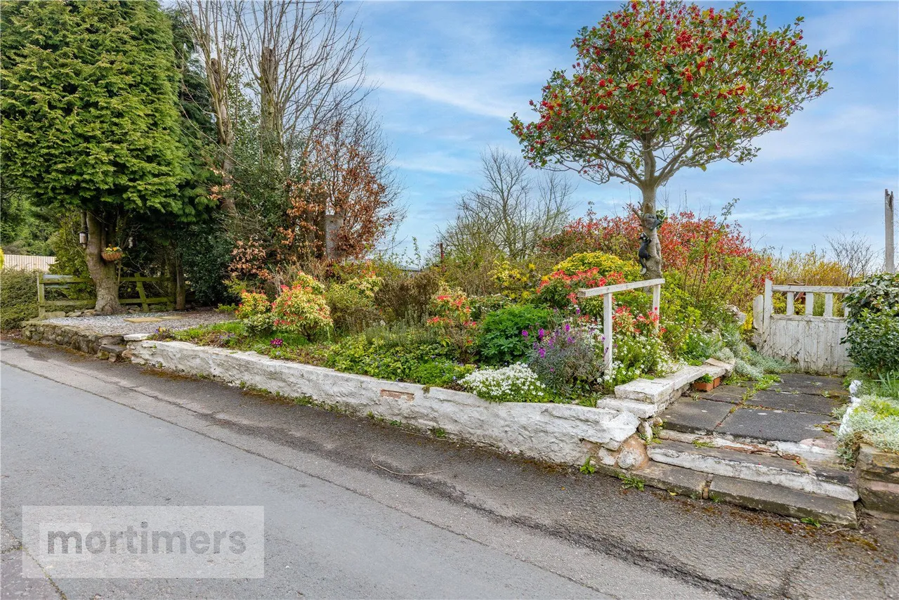 Moss Lane, Blackburn, BB1, photo 19