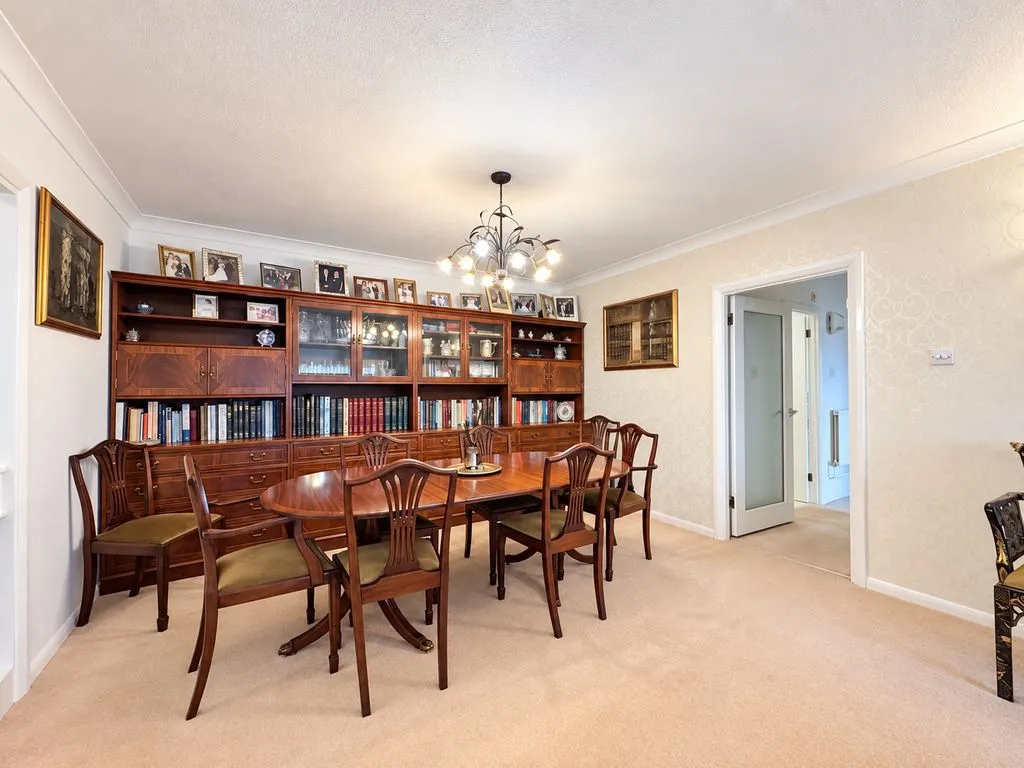Lodge Close, Edgware, HA8, photo 10