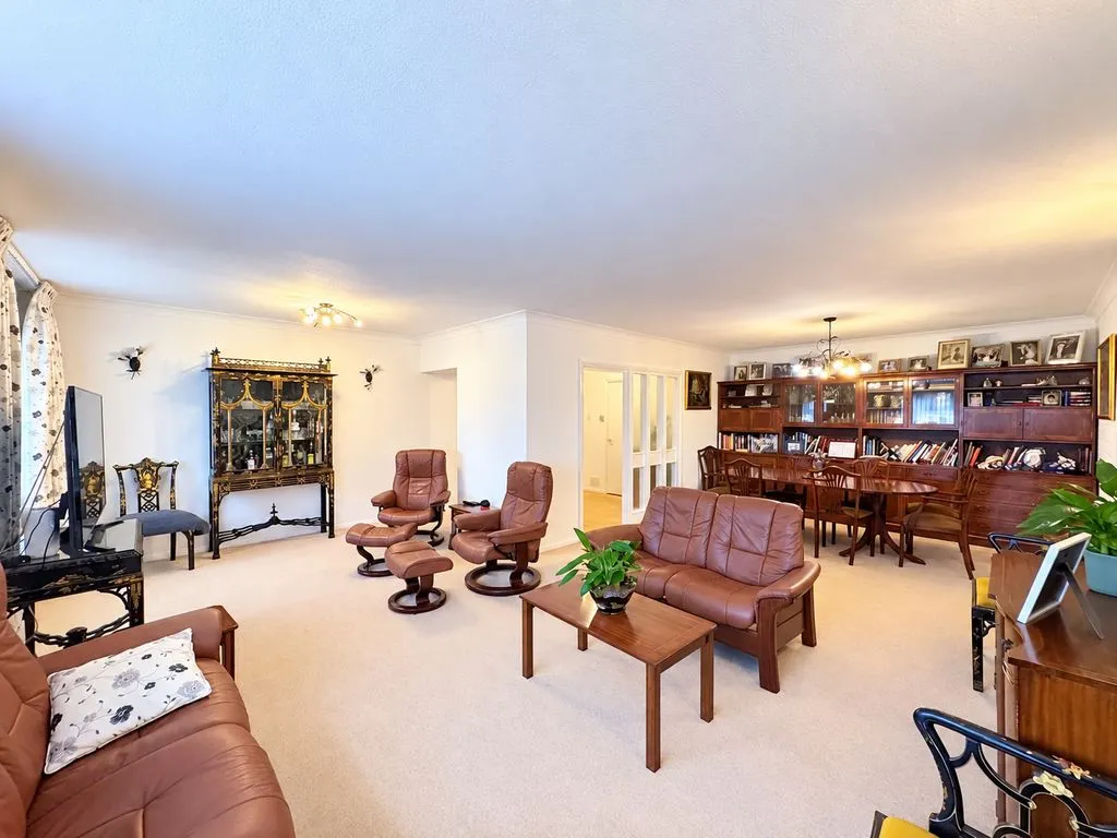Lodge Close, Edgware, HA8, photo 9