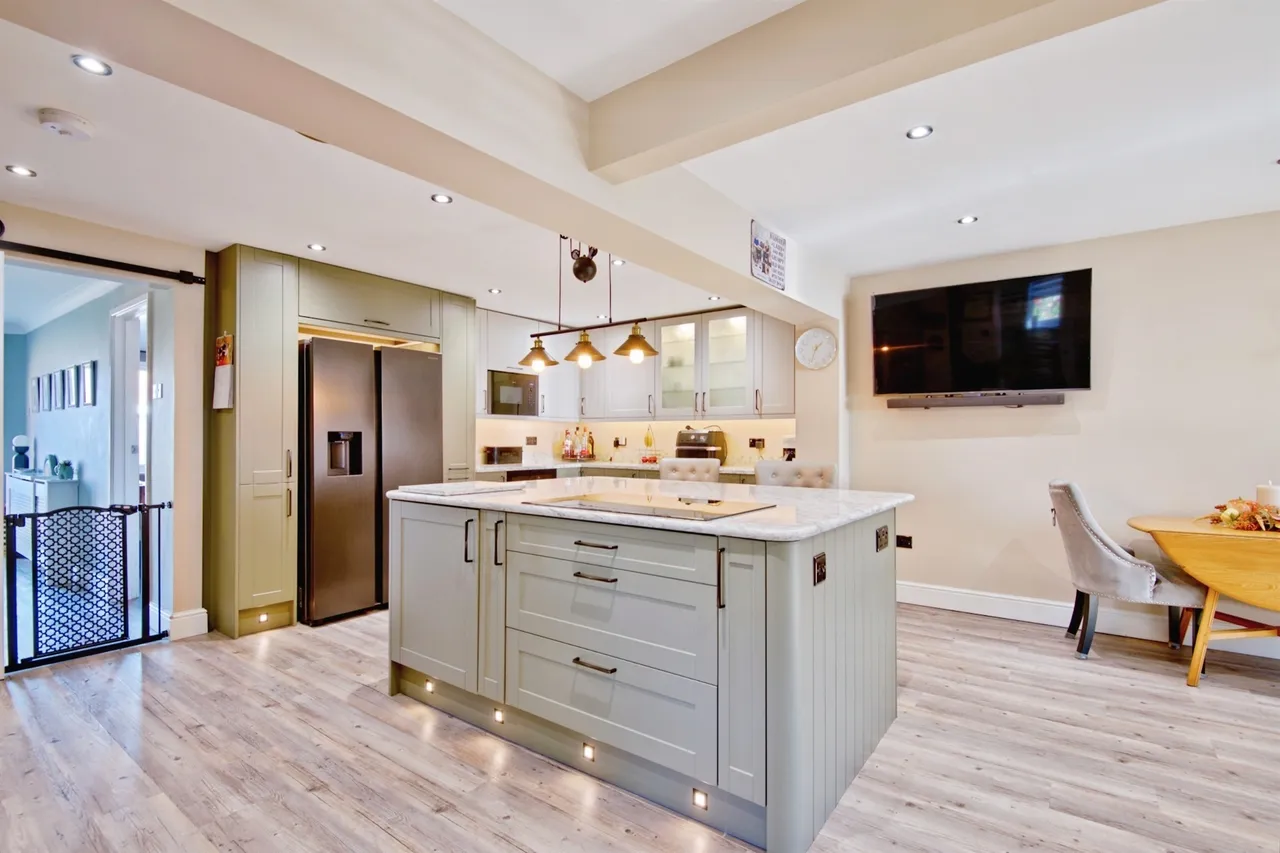 Romford Close, Colchester, CO4, photo 4