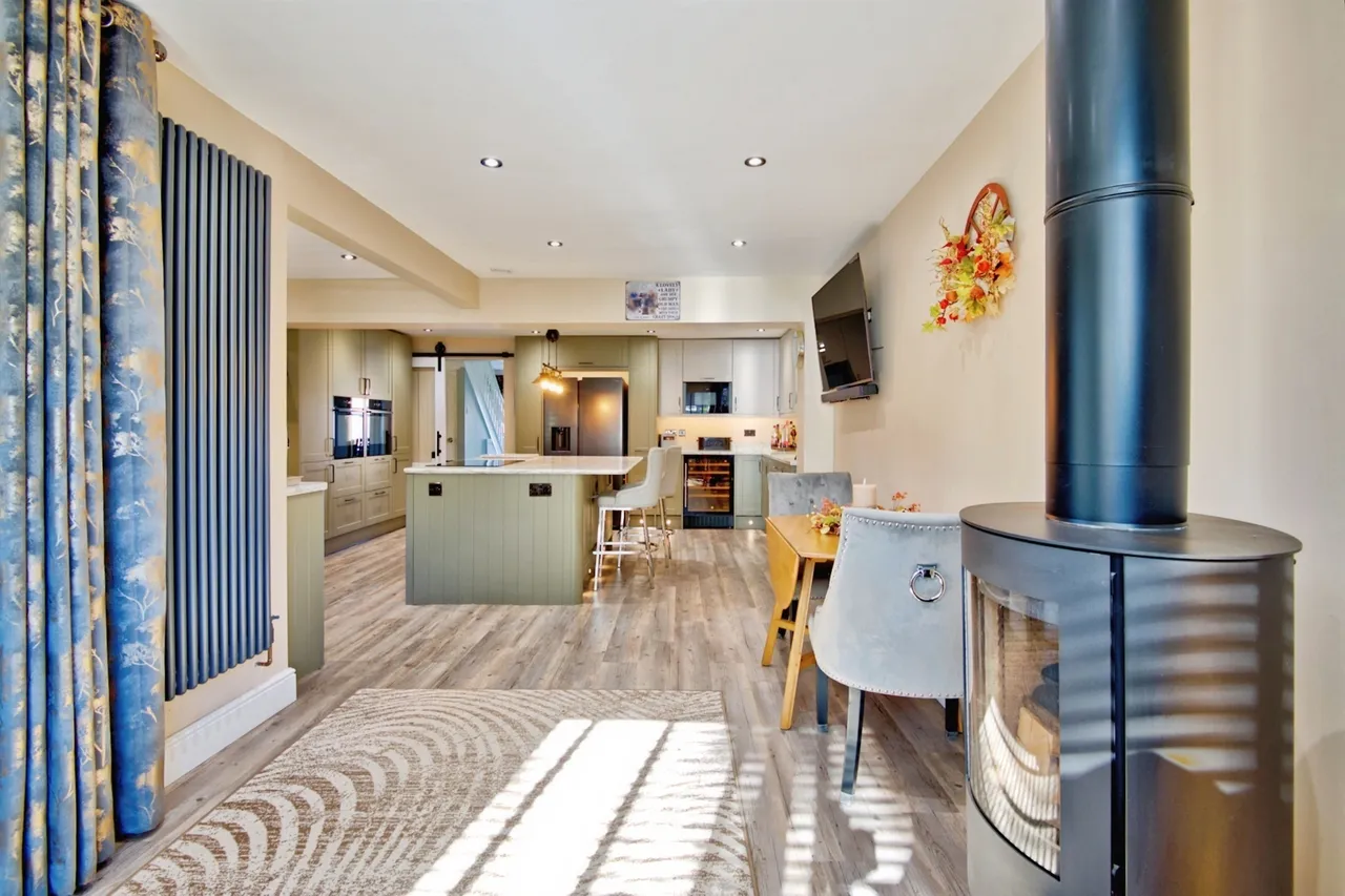 Romford Close, Colchester, CO4, photo 5