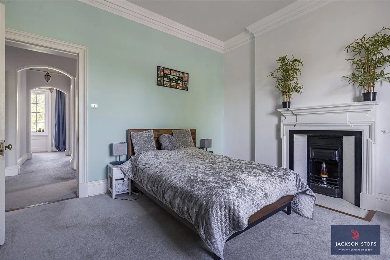 The Avenue, Newmarket, CB8, photo 29