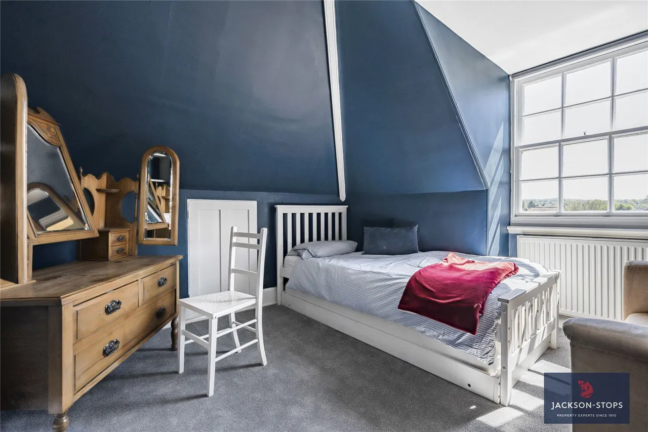 The Avenue, Newmarket, CB8, photo 38