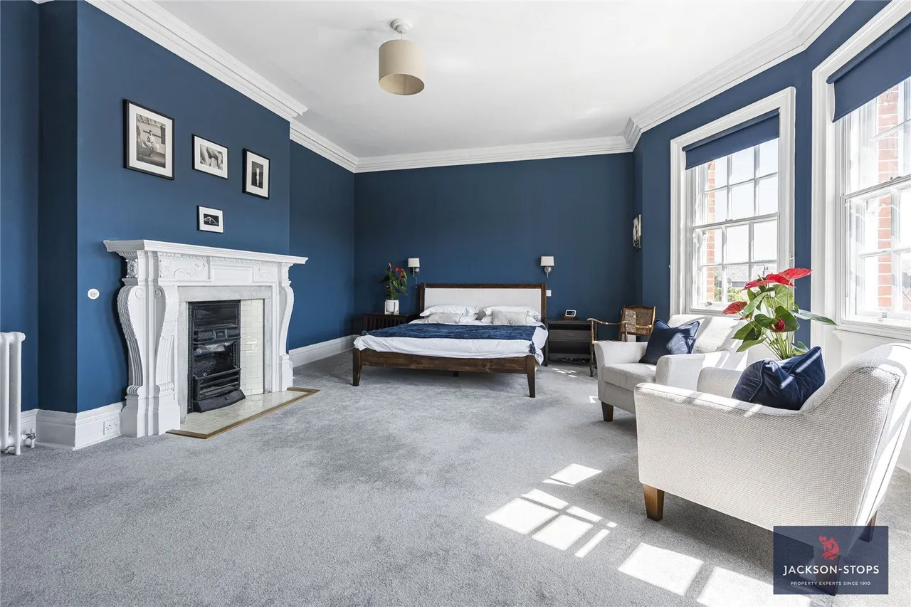 The Avenue, Newmarket, CB8, photo 22