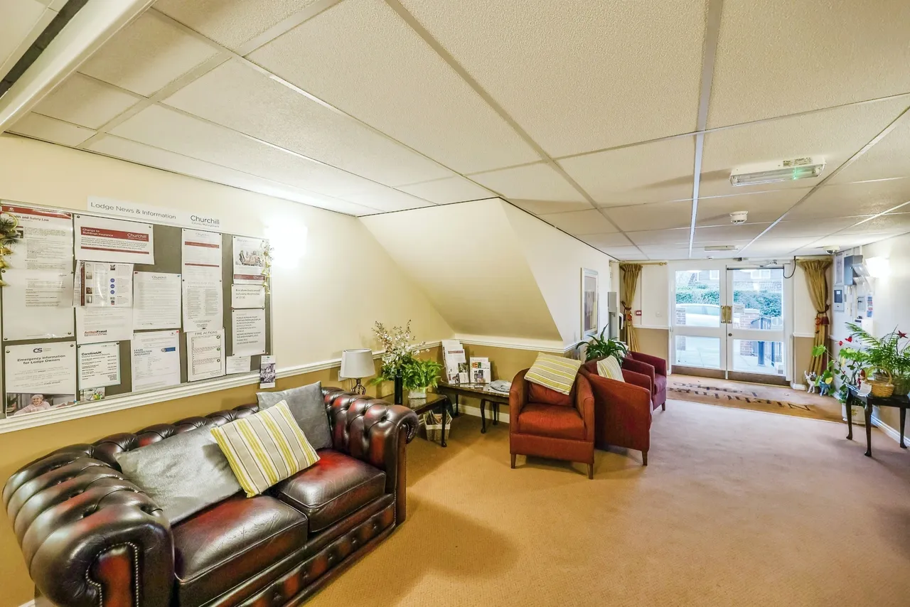 Padnell Road, Waterlooville, PO8, photo 9