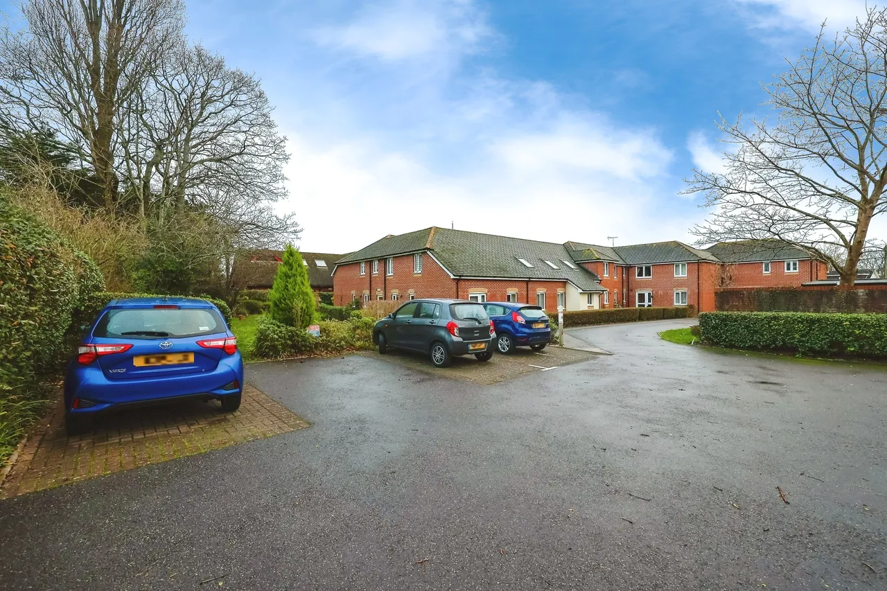 Padnell Road, Waterlooville, PO8, photo 12