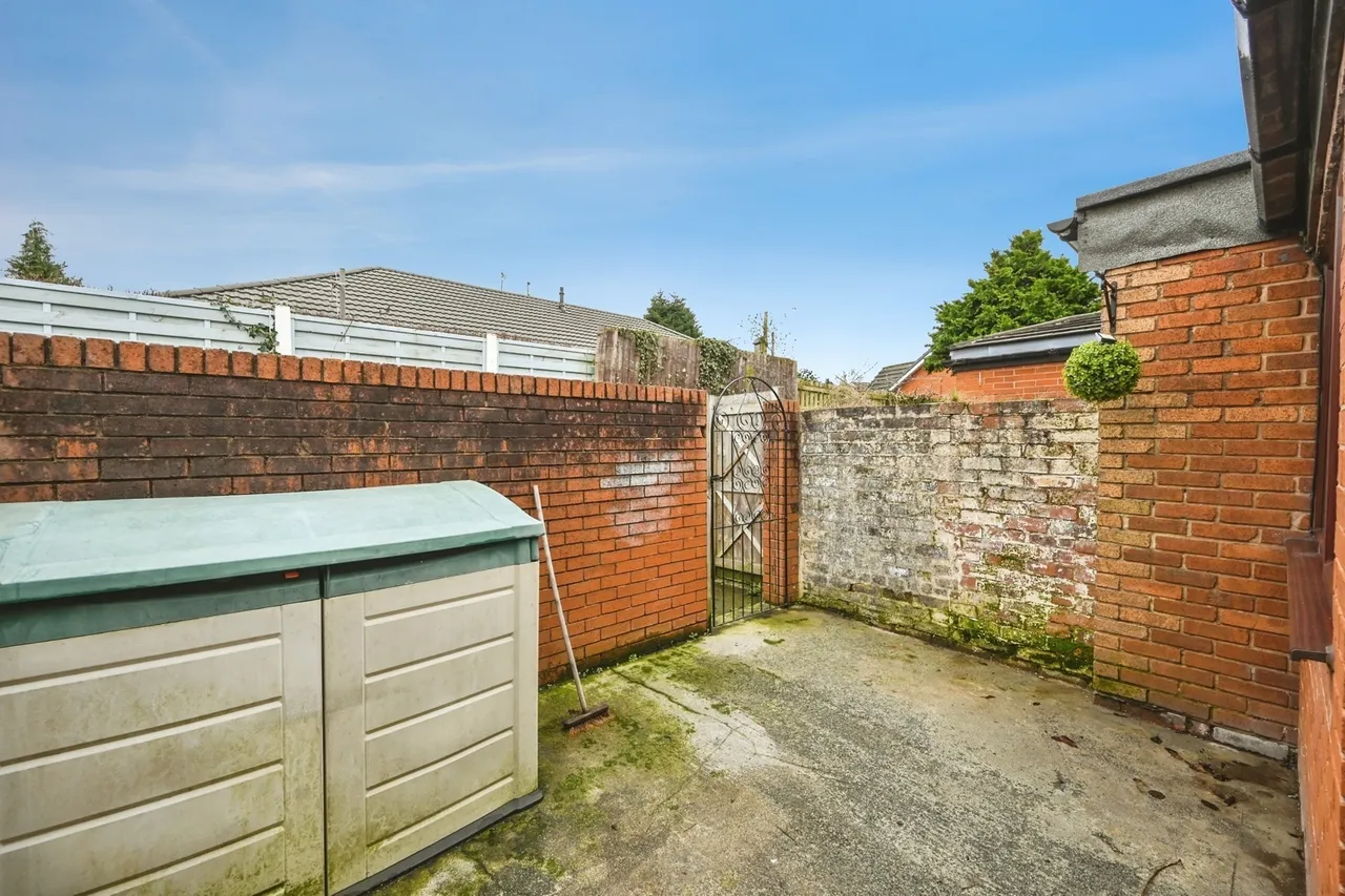 Park View, NEWTON-LE-WILLOWS, Merseyside, WA12, photo 13