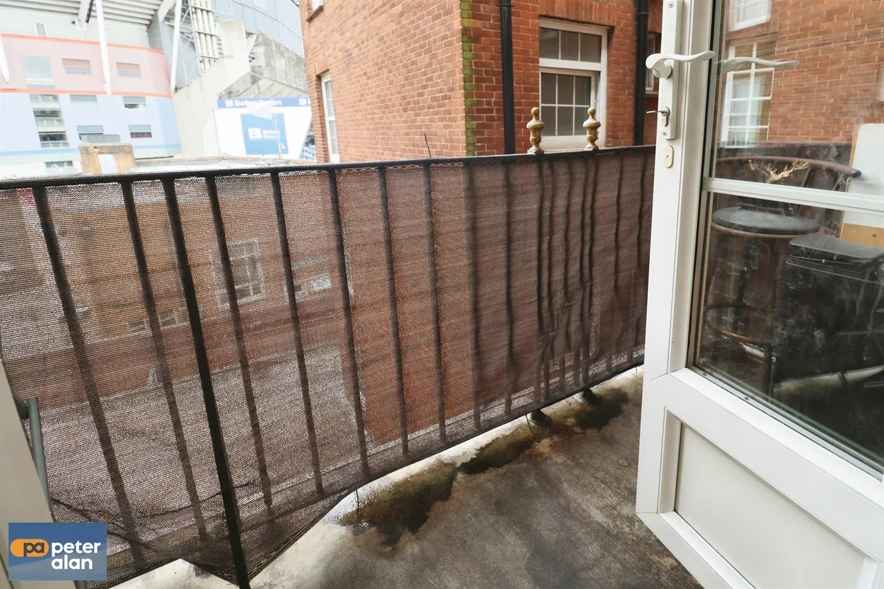 Westgate Street, Cardiff, CF10, photo 13