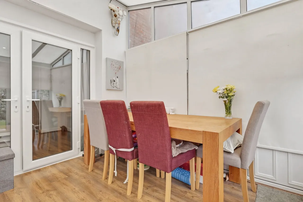 Annett Close, Wickford, SS12, photo 25