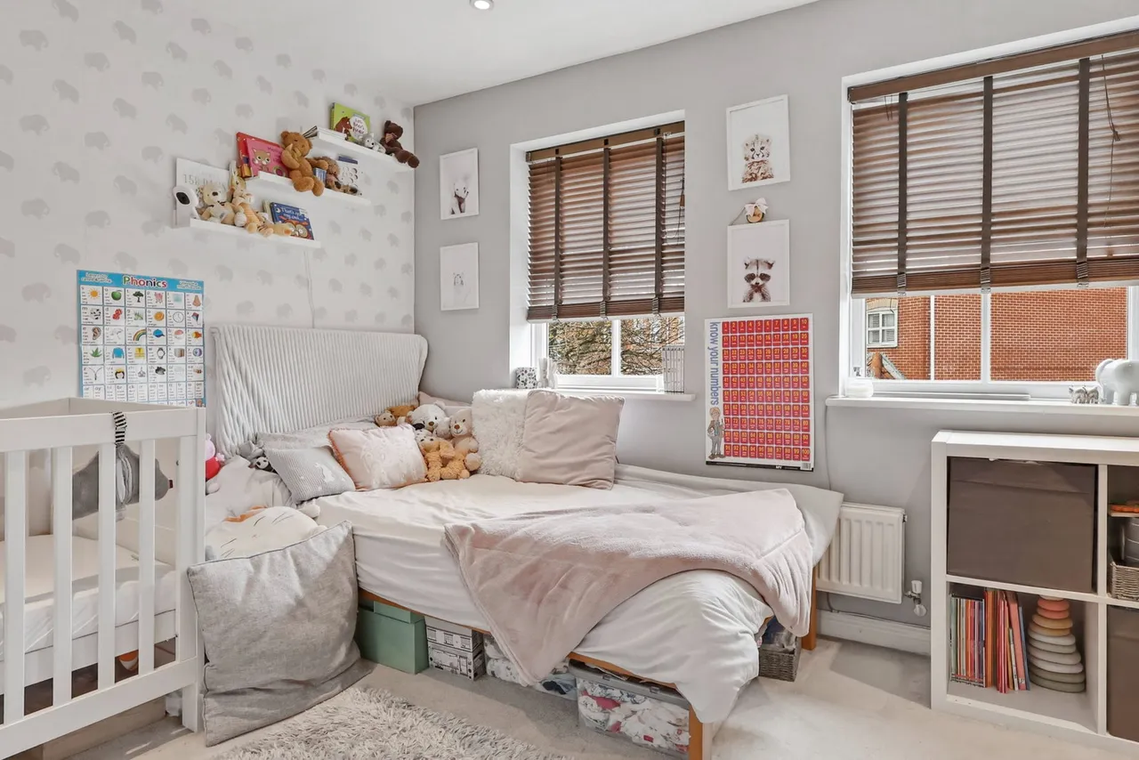 Annett Close, Wickford, SS12, photo 15