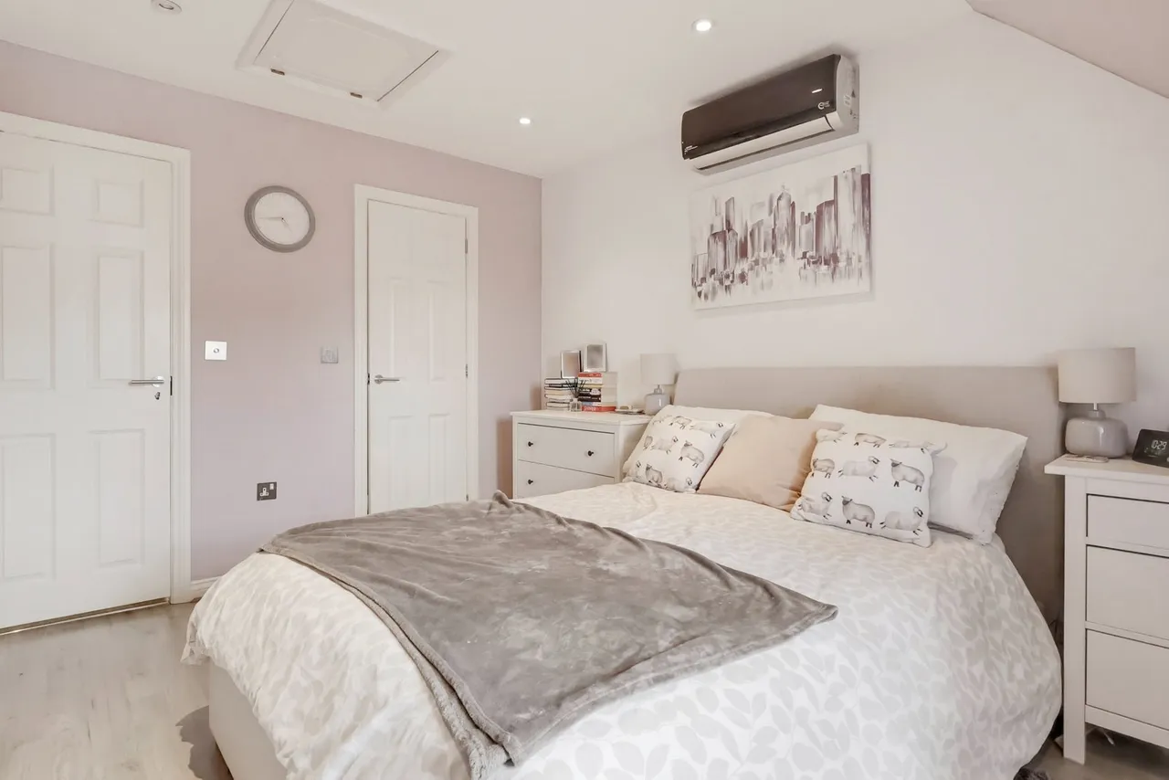 Annett Close, Wickford, SS12, photo 6