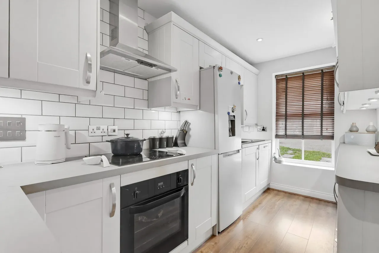 Annett Close, Wickford, SS12, photo 19