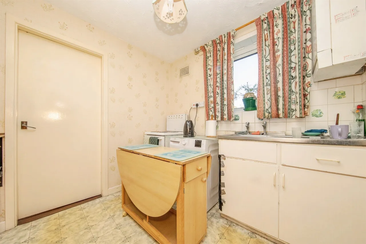 Mary Warner Road, Ardleigh, Colchester, photo 7