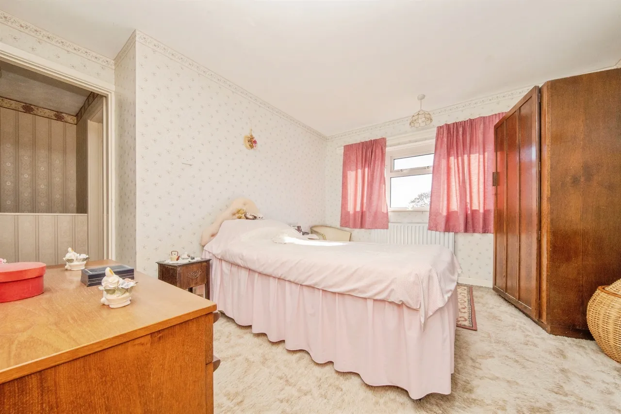 Mary Warner Road, Ardleigh, Colchester, photo 10