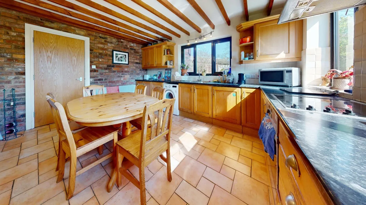 The Laurels, Rodington, Shrewsbury SY4 4QN, photo 2