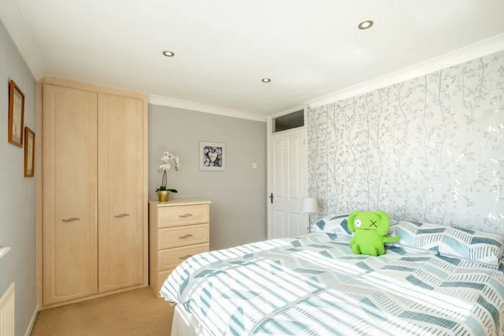 Southwell Close, East Leake, LE12, photo 8