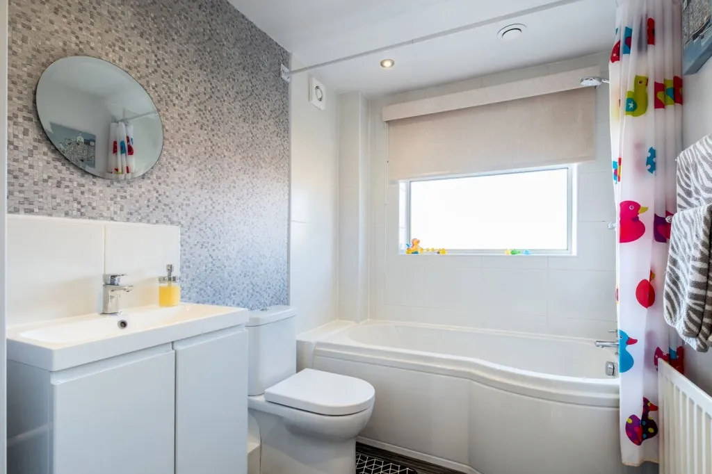 Southwell Close, East Leake, LE12, photo 12