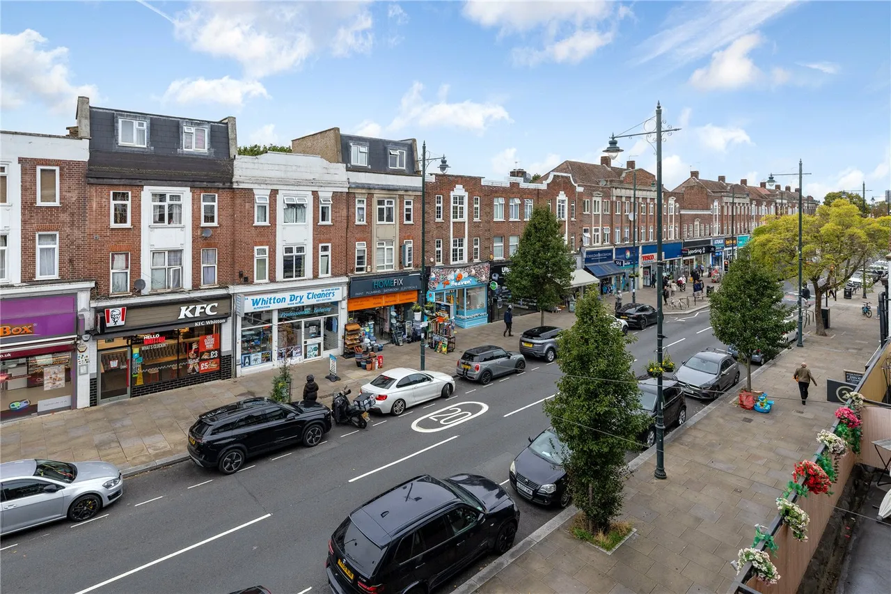 High Street, Whitton, TW2, photo 8