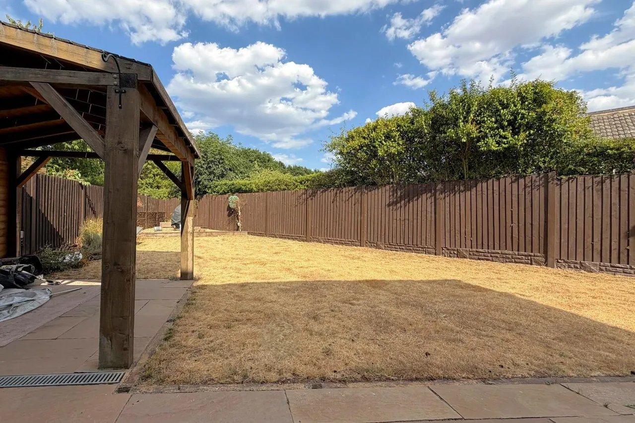Sculthorpe Road, Blakedown, photo 24