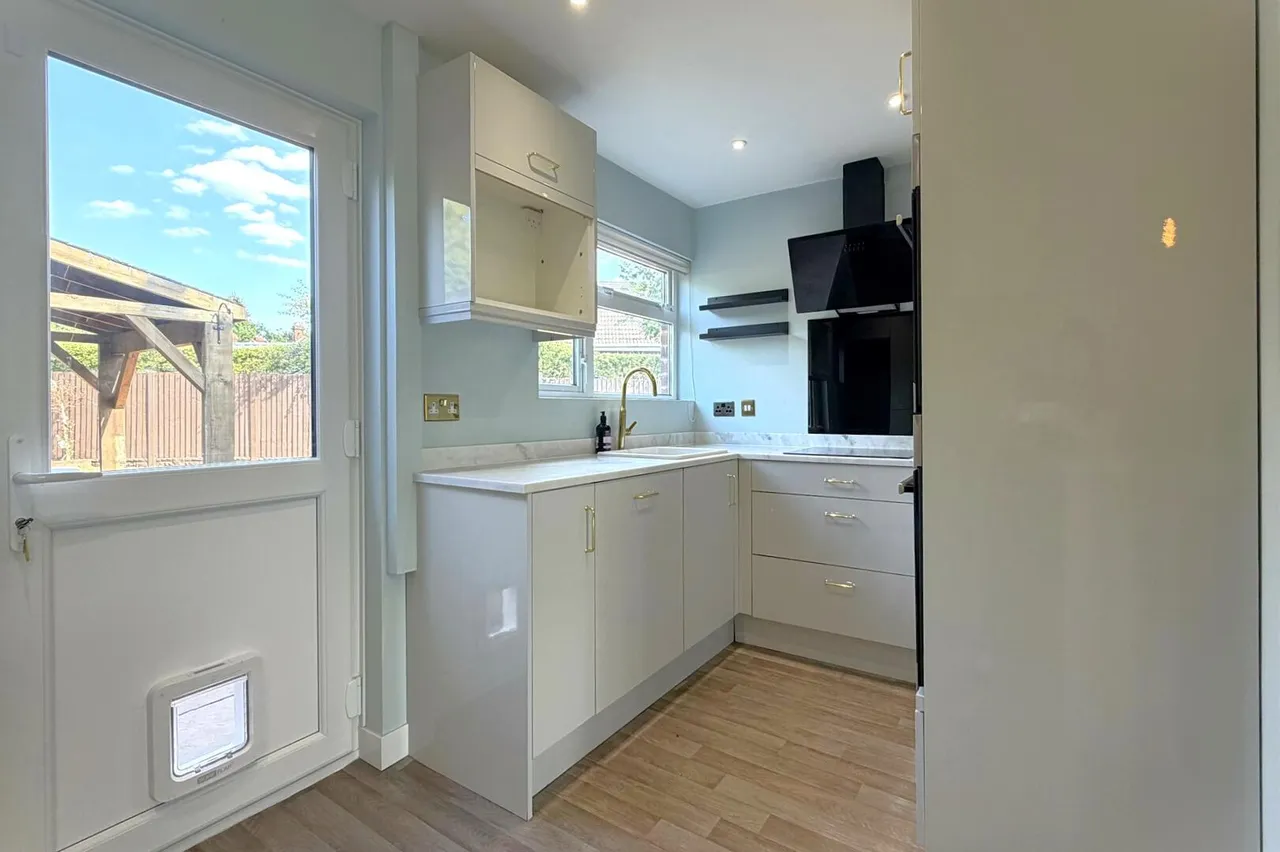 Sculthorpe Road, Blakedown, photo 8