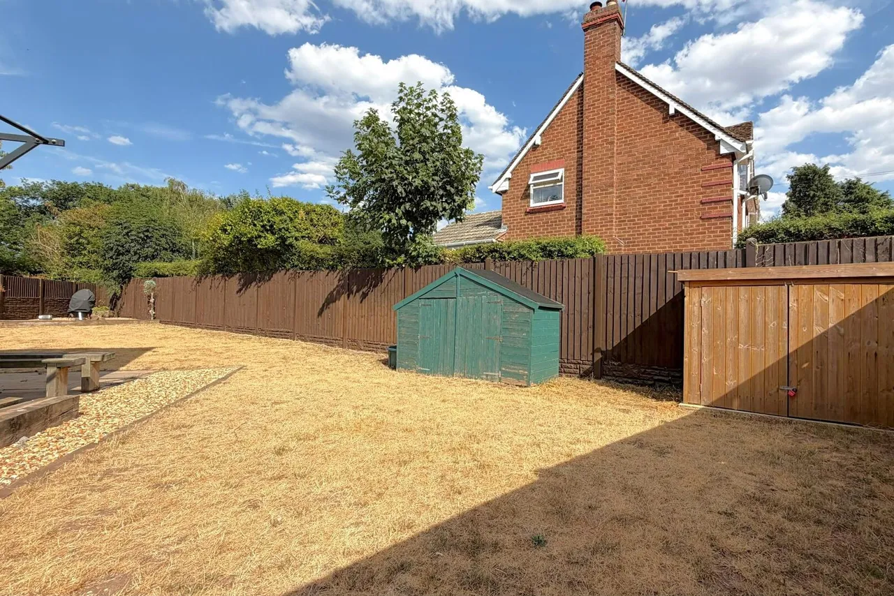 Sculthorpe Road, Blakedown, photo 26