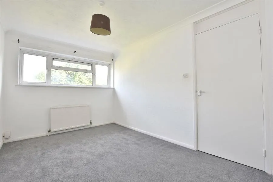 Seymour Road, Crawley, RH11, photo 5