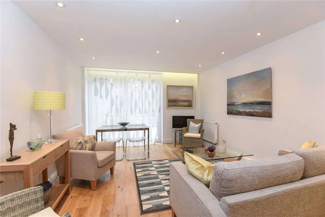 Winchelsea Close, Putney, SW15, photo 9