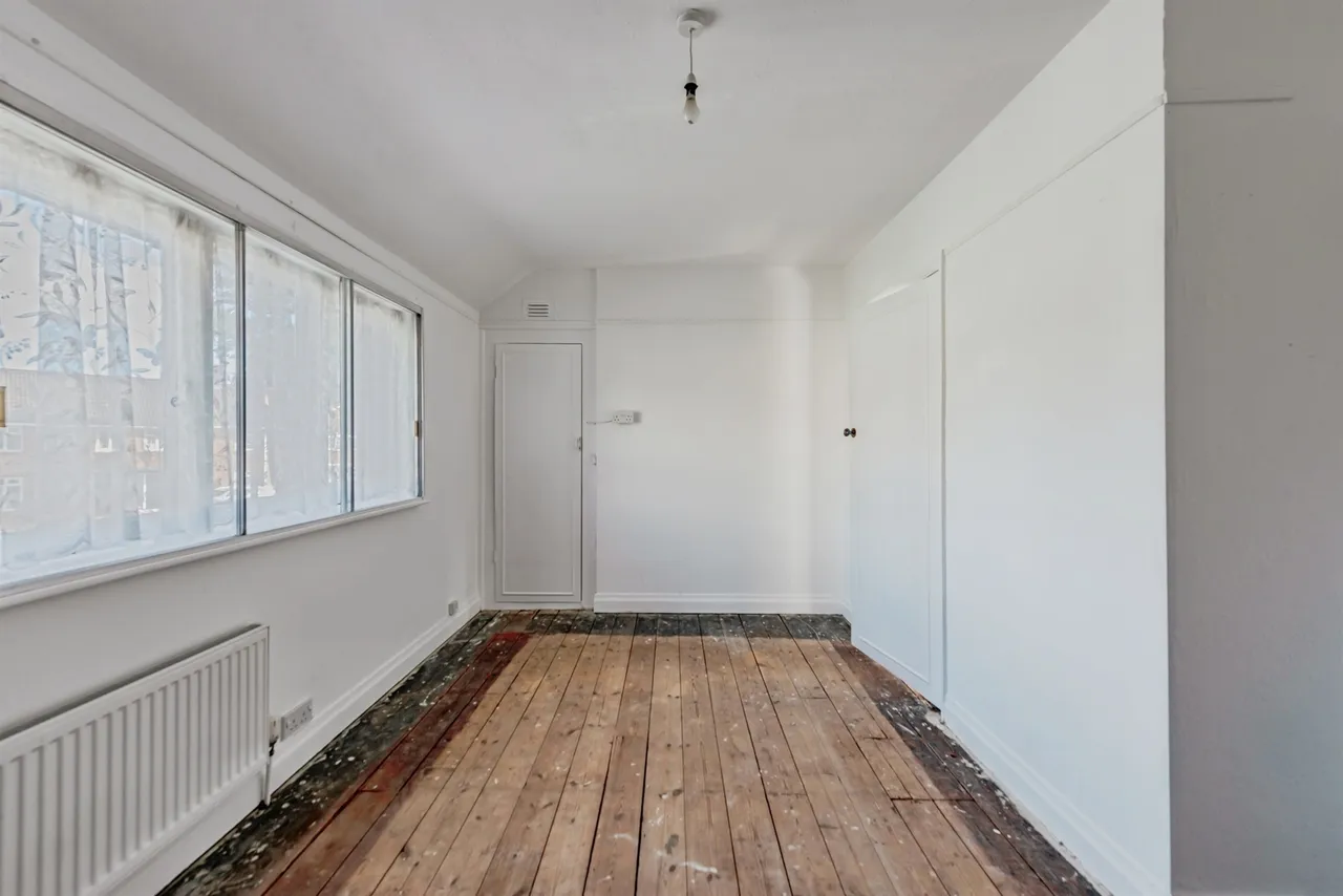 Ifield Road, Crawley, RH11, photo 9