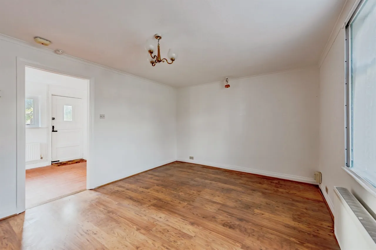Ifield Road, Crawley, RH11, photo 10