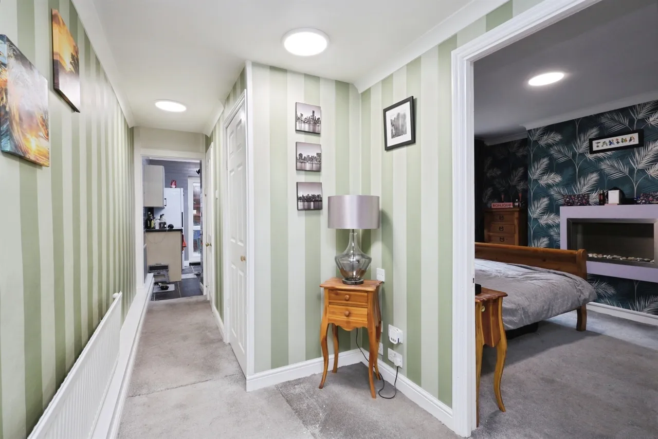 Ceylon Place, Eastbourne, BN21, photo 11