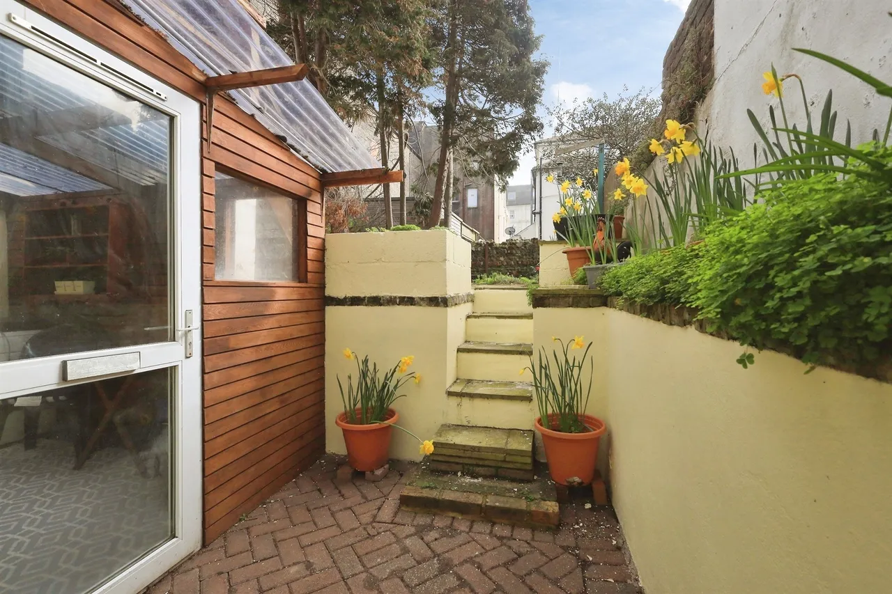 Ceylon Place, Eastbourne, BN21, photo 10