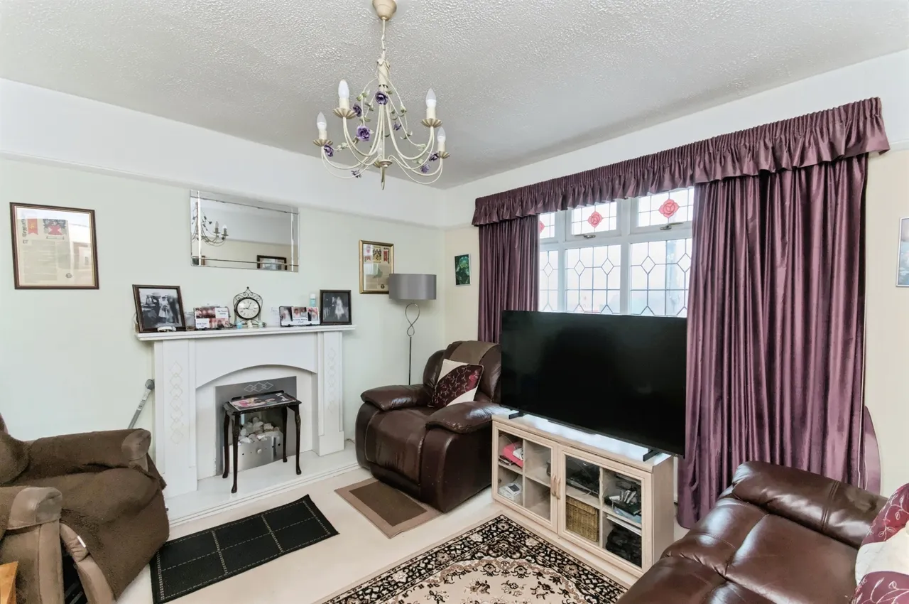 Grange Court Drive, Bexhill-On-Sea, photo 8