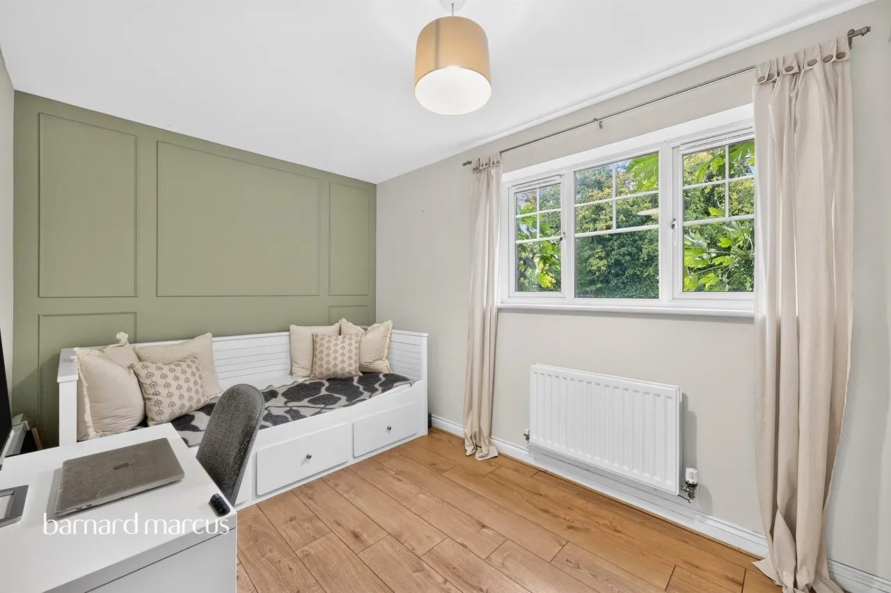 Babylon Lane, Lower Kingswood, Tadworth, photo 11