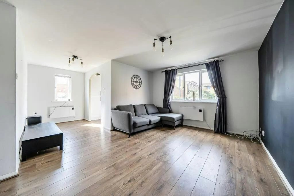 John Silkin Lane, London, SE8, photo 3