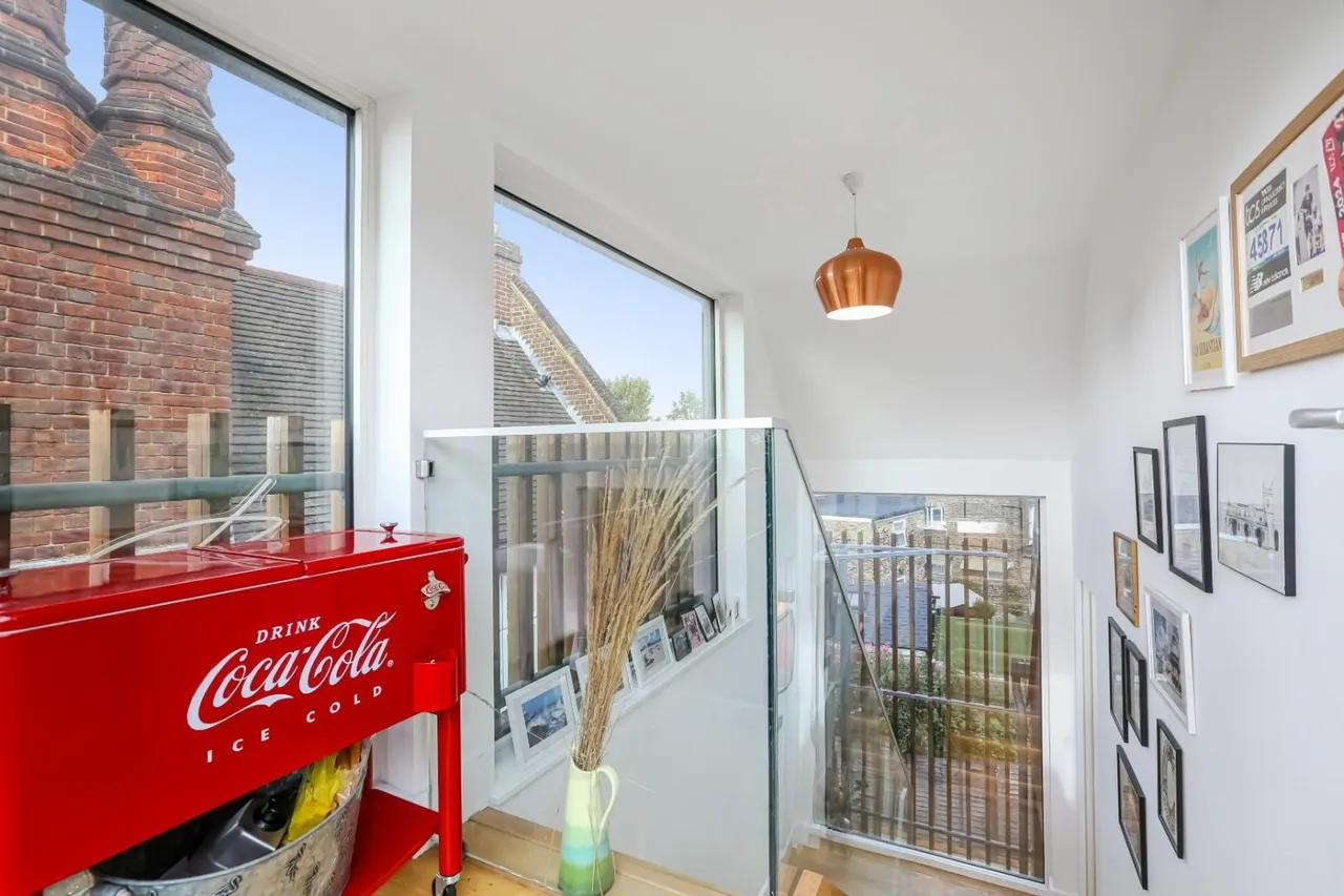 Denmark Road, London, SE5, photo 25
