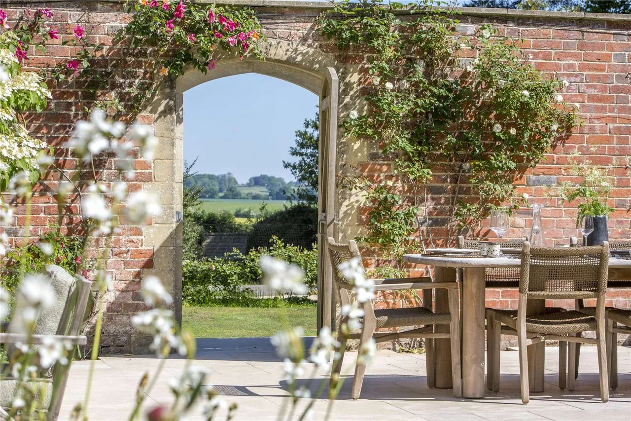 Brightwalton, Newbury, RG20, photo 19