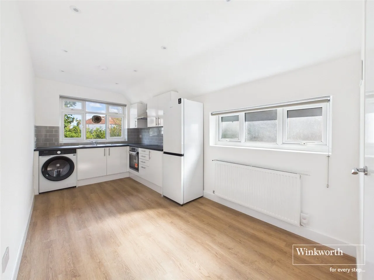 Buck Lane, London, NW9, photo 2
