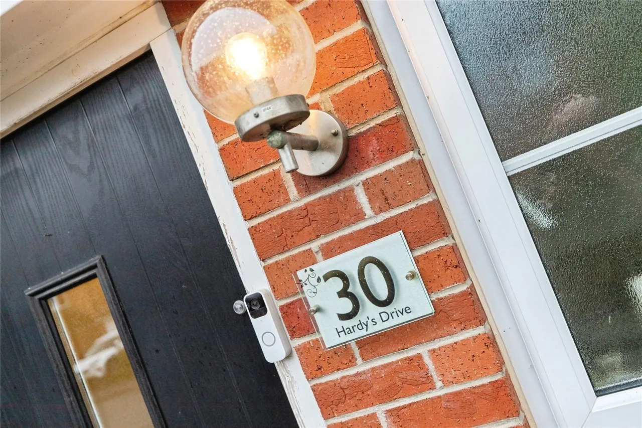 Hardys Drive, Radcliffe, M26, photo 17