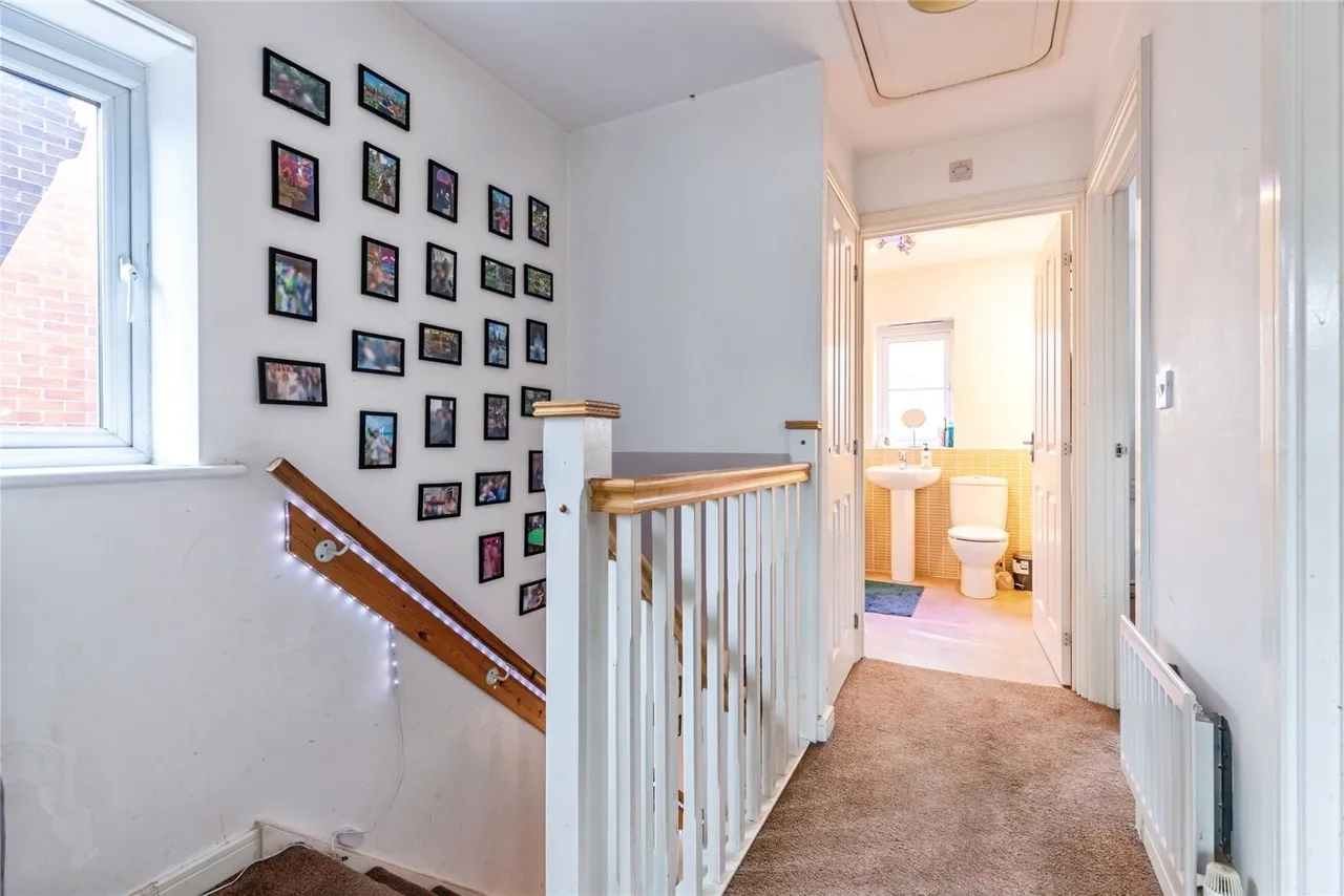 Hardys Drive, Radcliffe, M26, photo 14