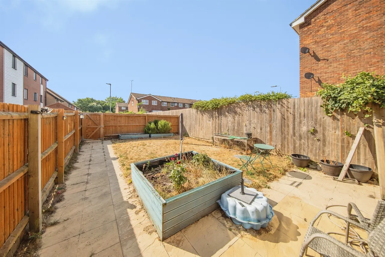 Mimas Way, Ipswich, photo 11