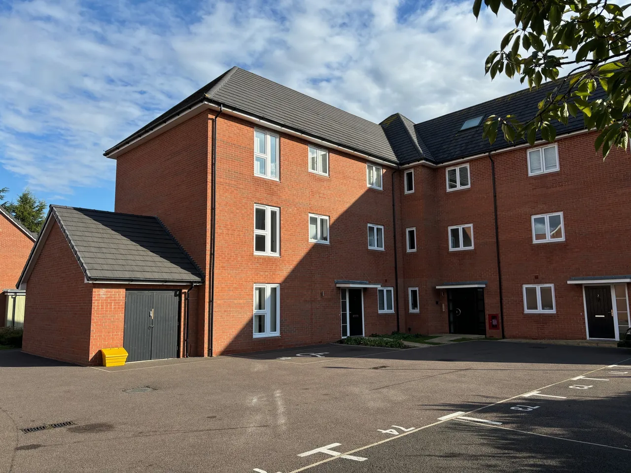 Hope Close, Peterborough, PE3, photo 2