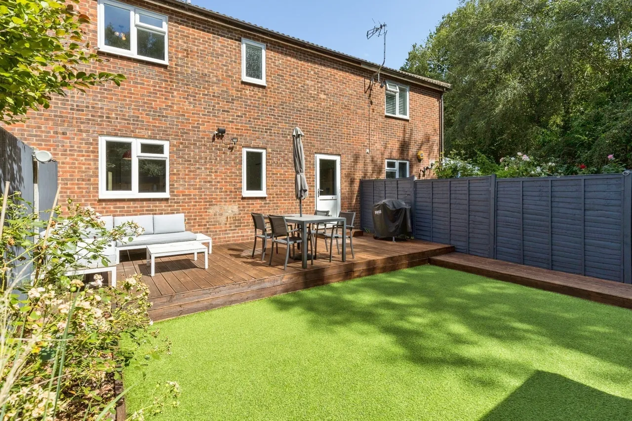 Brooklands Road, Crawley, RH11, photo 15
