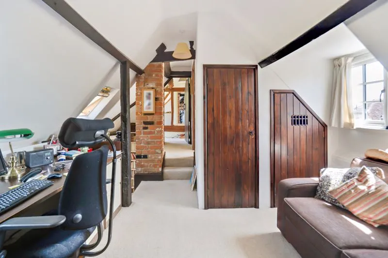 Hill Farm Road, Marlow SL7 3LX, photo 15