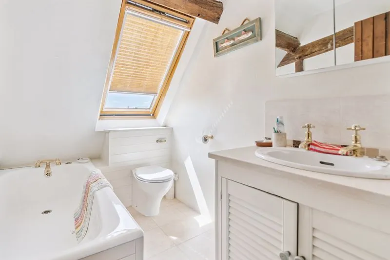 Hill Farm Road, Marlow SL7 3LX, photo 12