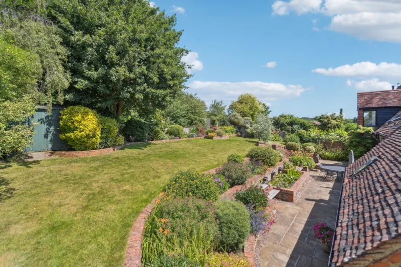 Hill Farm Road, Marlow SL7 3LX, photo 19