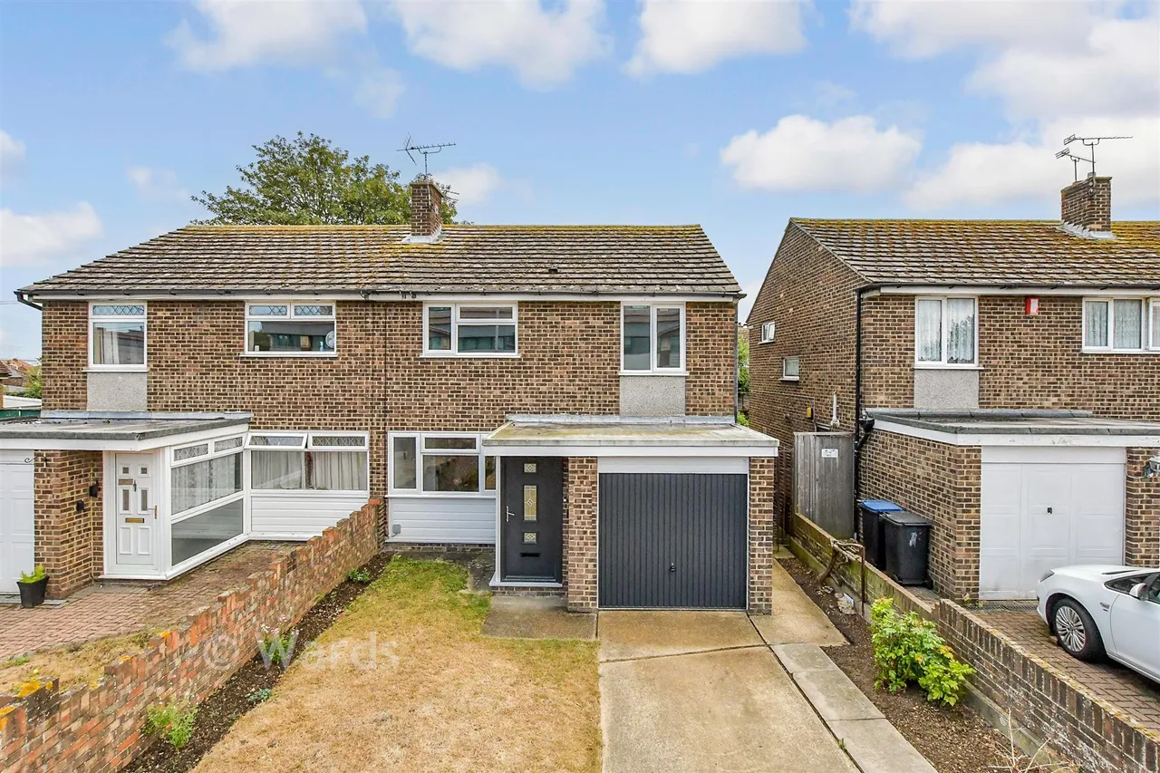 3 bed house for sale, Northwood Road, Broadstairs, CT10