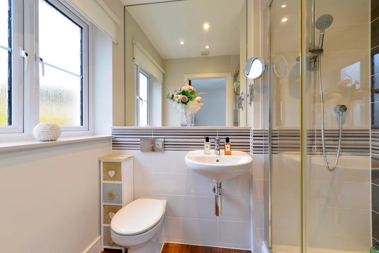 Alderbank Drive, Godalming, GU7, photo 8